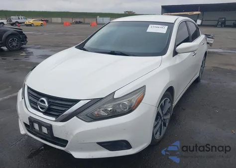 2016 Nissan Altima 2.5 Sr z USA, uszkodzony, nr VIN 1N4AL3AP0GC295463